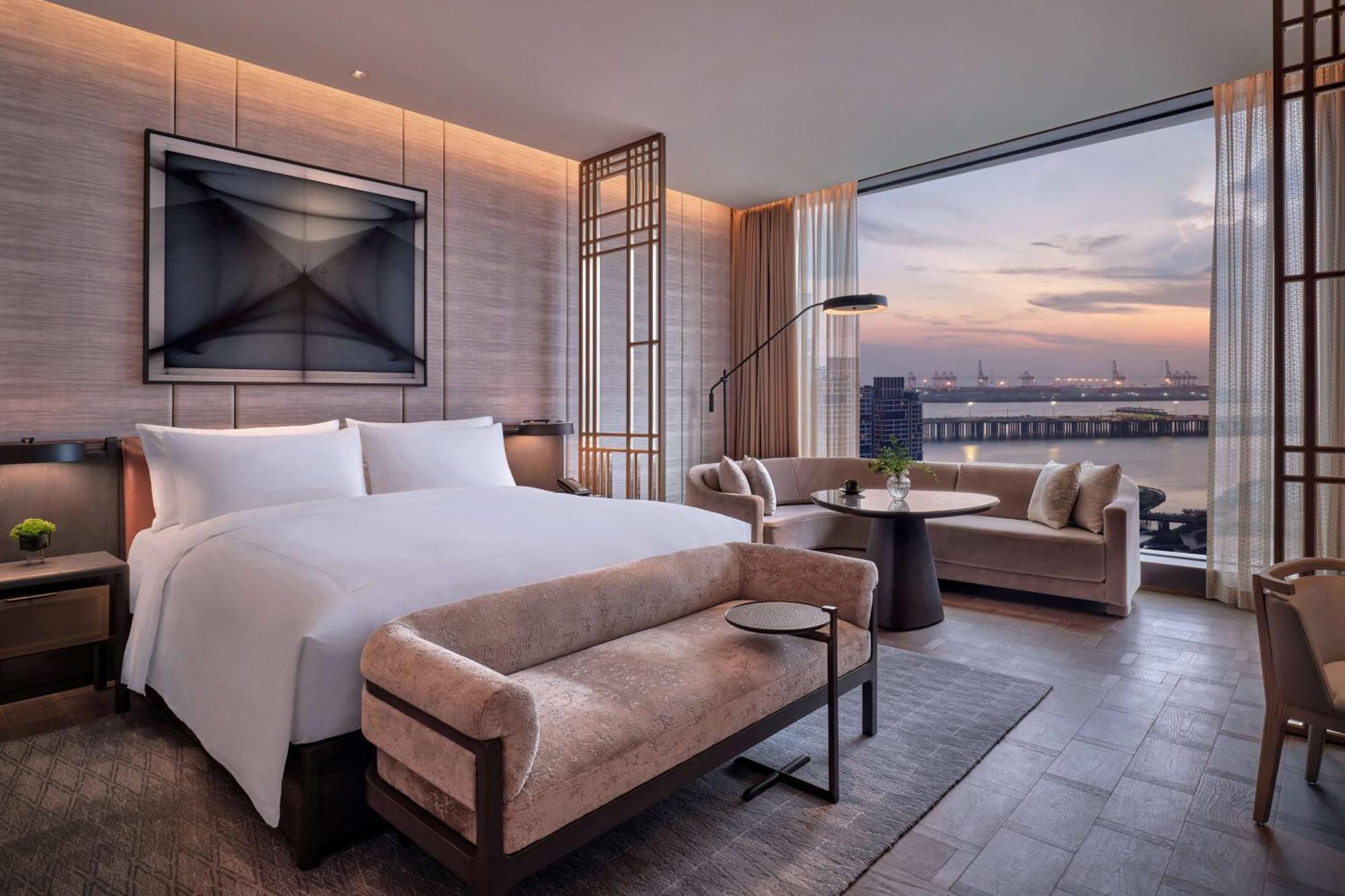 Conrad Shenzhen, The First Art Museum Hotel In Greater Bay Area With The Stunning Bay And Sunset View In The Hotel Terrace Exterior photo