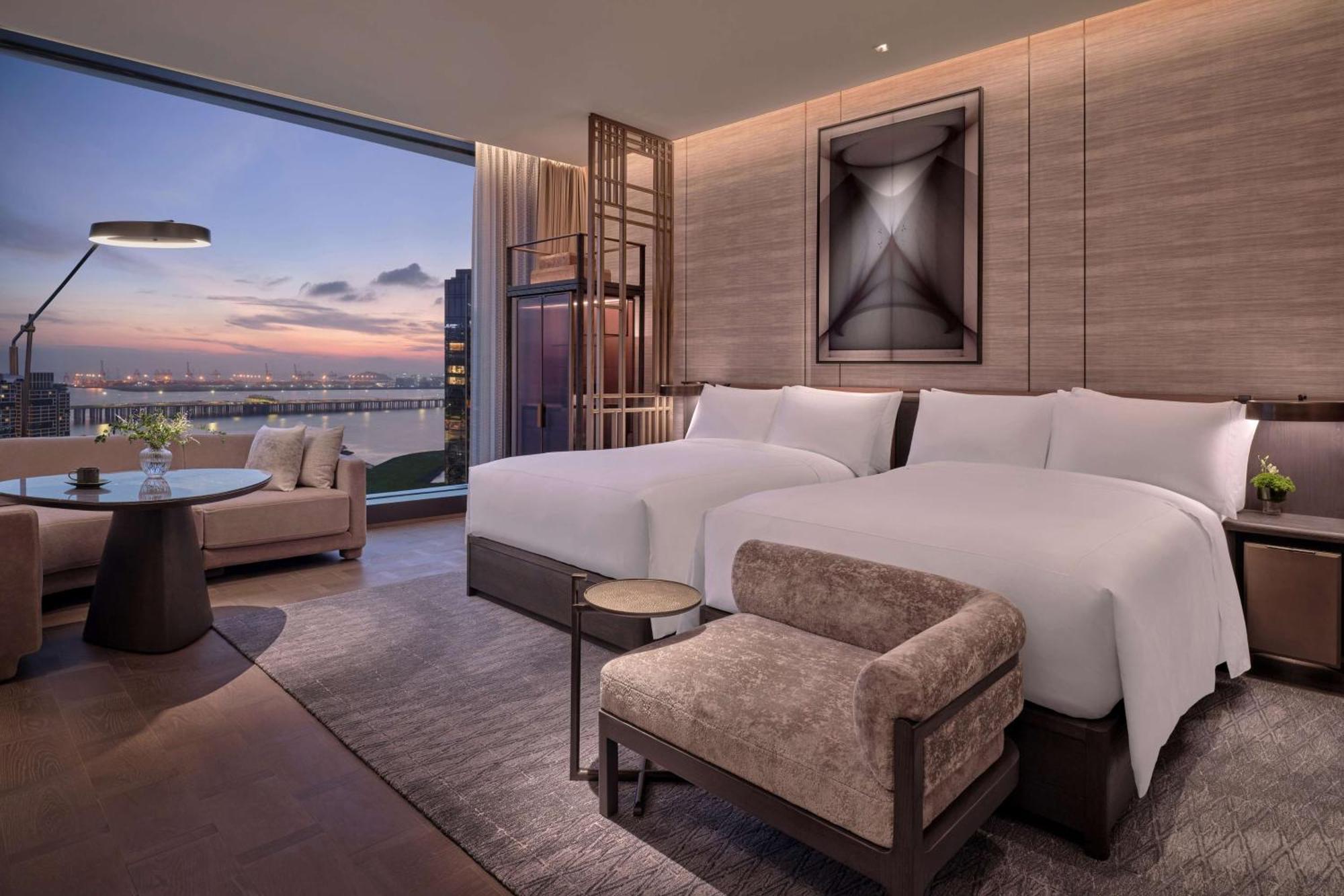 Conrad Shenzhen, The First Art Museum Hotel In Greater Bay Area With The Stunning Bay And Sunset View In The Hotel Terrace Exterior photo